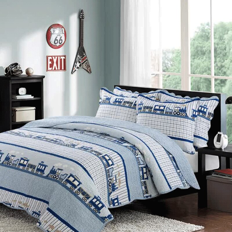 100% Cotton Small Train Kid's Quilt 3pcs Embroidered Quilted Quilt Pillowcase Free Shipping