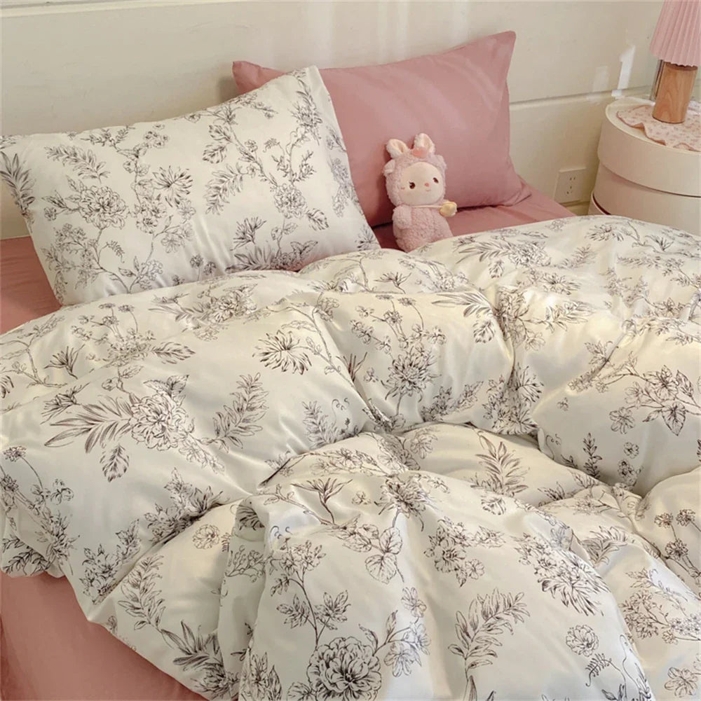 Floral Printed Duvet Cover with Pillowcase Bedding Set Washed Cotton Skin-friendly Four Pieces Set Duvet Cover Set with Sheet