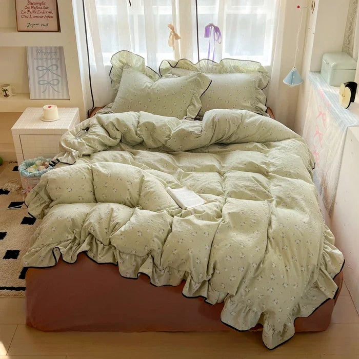 2025 new cream lace girl powder grid Korean version bed four-piece set washed cotton double-layer yarn quilt cover dormitory