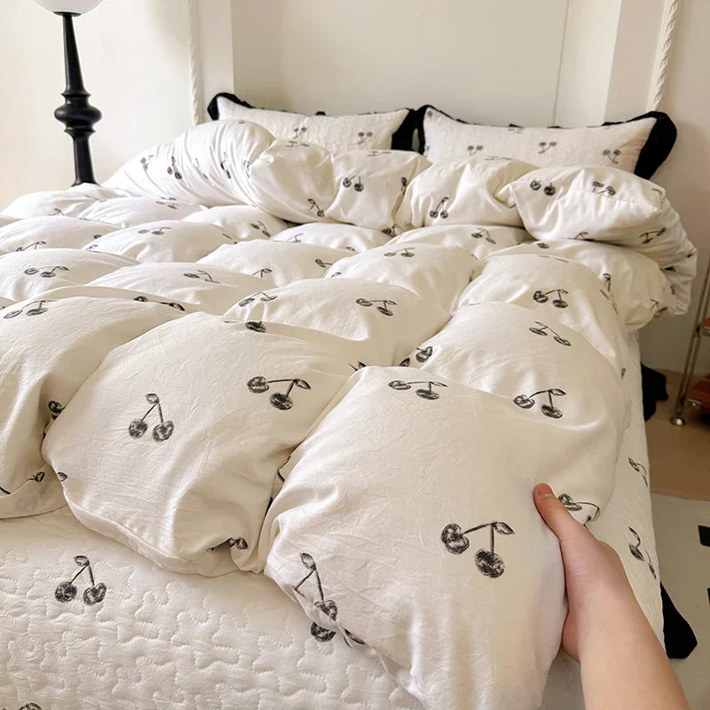 2025 new soft waxy waxy wash quilt cover Knitted double layer single bed sheet Little fresh polka dot bedding