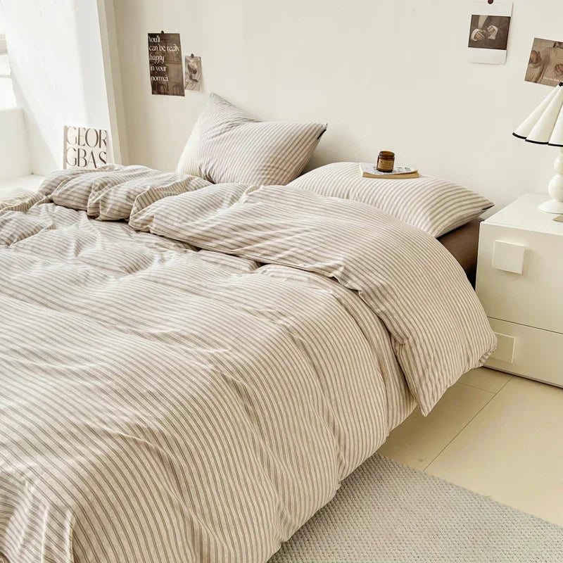 4 pcs Japan Style Plaid Queen Size Duvet Cover Set with Sheets and pillowcases High Quality Skin Friendly Bedding Set
