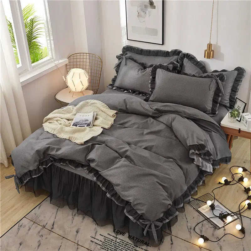 Luxury Princess Bedding Sets Kawaii Bed Skirt Sheet and Pillowcase Bed Comforter Set Girls Duvet Cover 4pcs Set Home Decoration