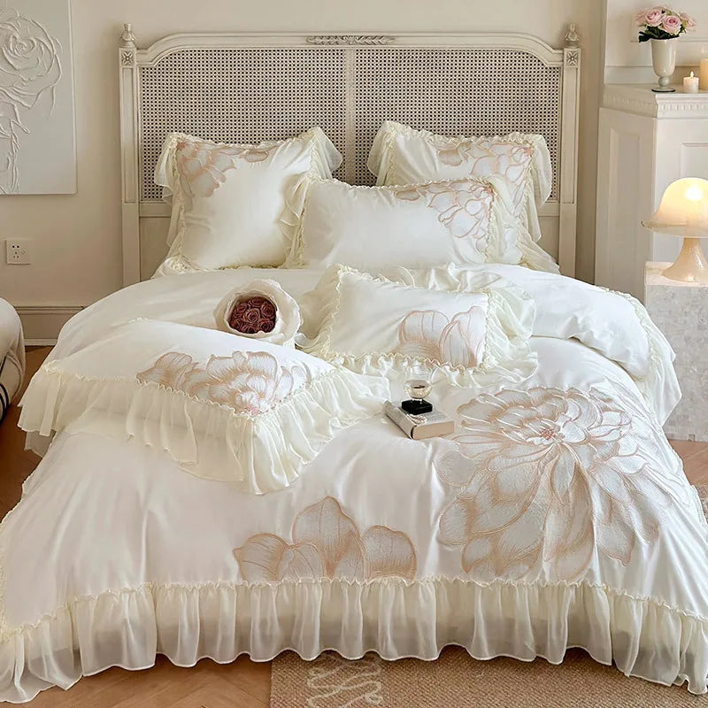 Princess Long Stable Cotton Duvet Cover Set Four Piece Set French Flower Embroidery Quilt Cover Lace Bedding Set Bedsheets